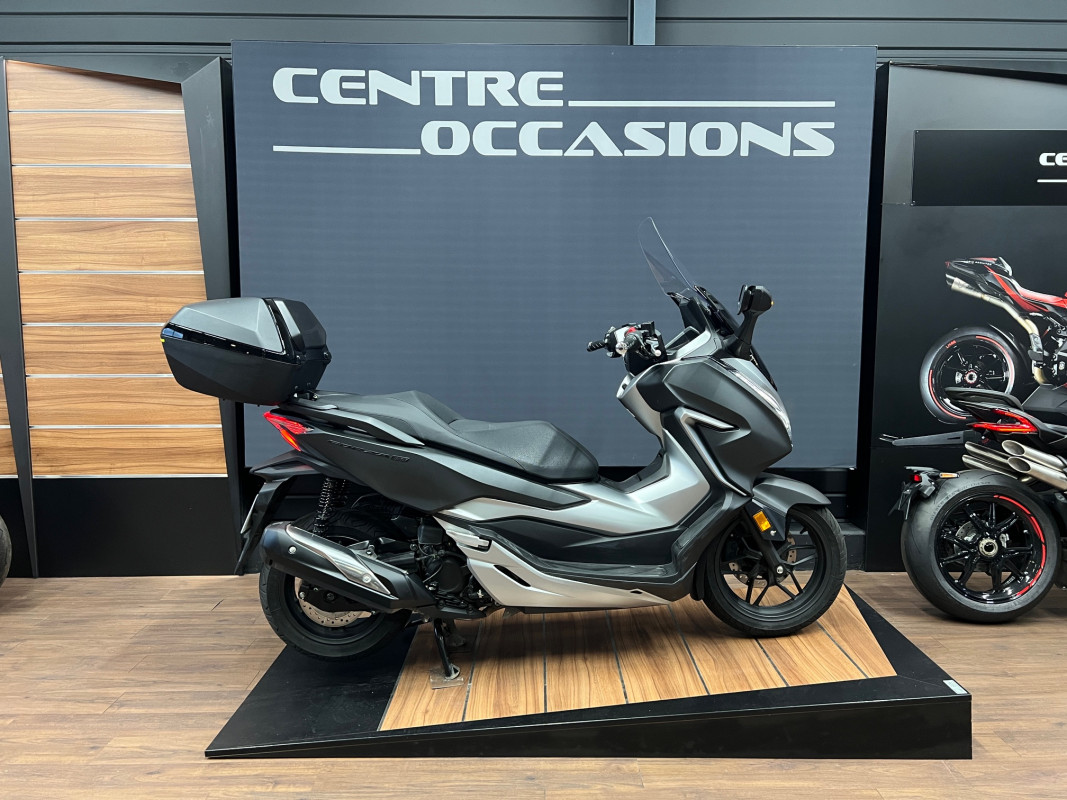 YAMAHA MT 07 - 93 € / MOIS 3 C MOTOS  ANGLET 