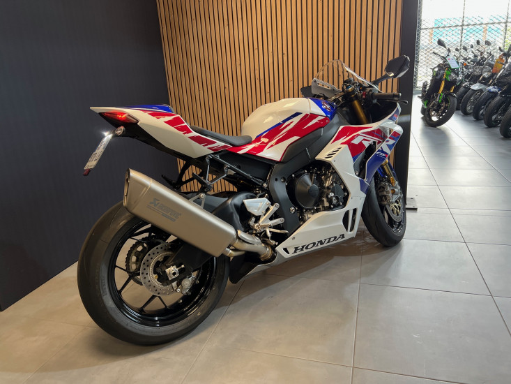 HONDA CBR1000RR-R SP CBR1000 RR CBR 1000 30TH - HAUCONCOURT