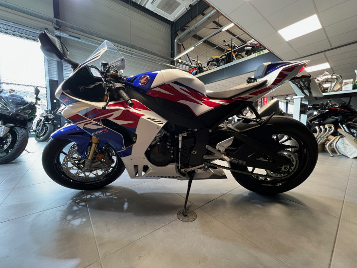 HONDA CBR1000RR-R SP CBR1000 RR CBR 1000 30TH - HAUCONCOURT