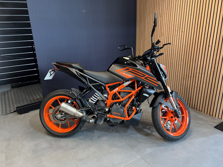 KTM Duke 125 ABS - HAUCONCOURT