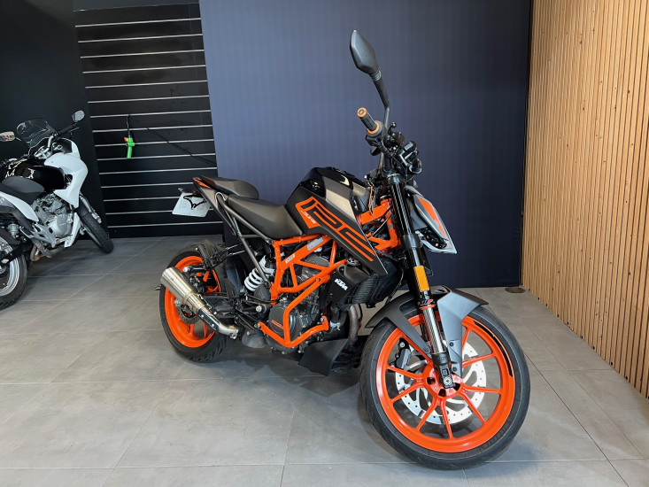 KTM Duke 125 ABS - HAUCONCOURT