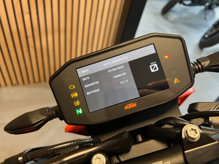 KTM 890 Duke GP - HAUCONCOURT