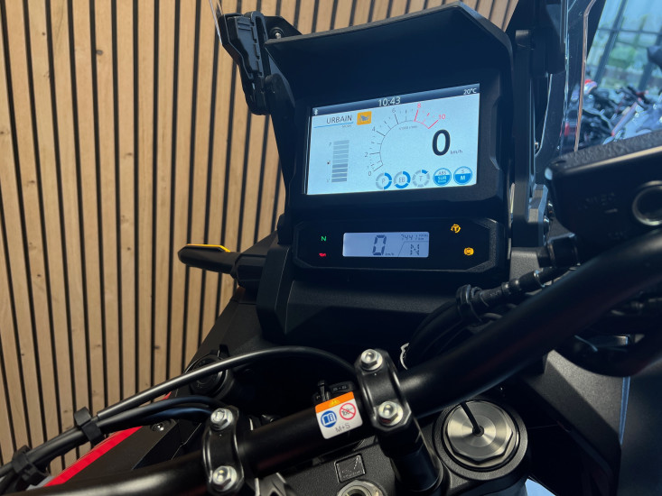 HONDA Africa Twin CRF 1100 DCT ES - HAUCONCOURT