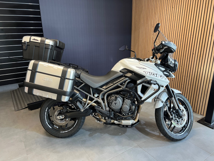 Triumph Tiger 800 XRX - HAUCONCOURT