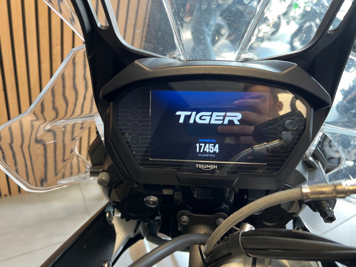 Triumph Tiger 800 XRX - HAUCONCOURT