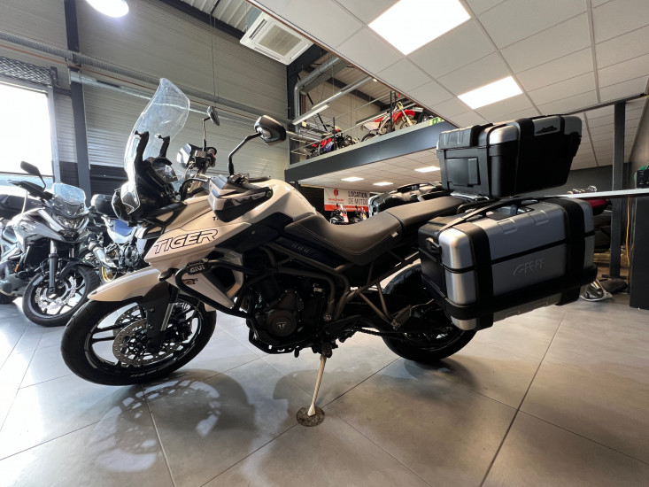 Triumph Tiger 800 XRX - HAUCONCOURT