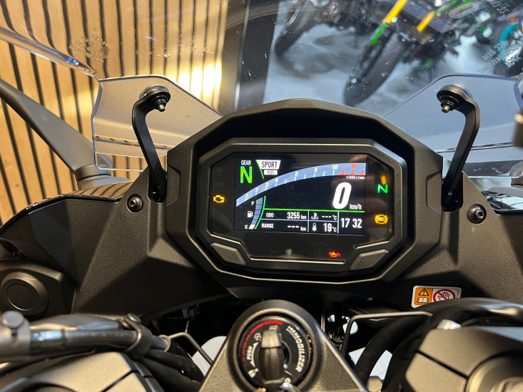 KAWASAKI Ninja 1100 SX - HAUCONCOURT