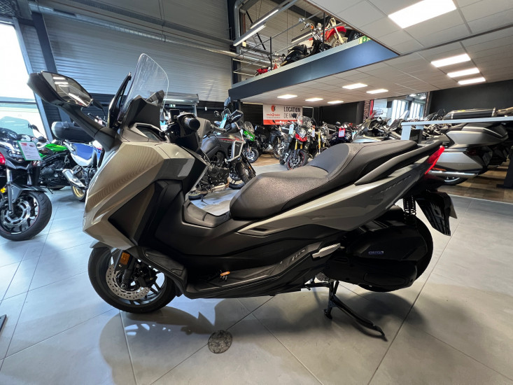 Honda Forza 125 NSS125 - HAUCONCOURT