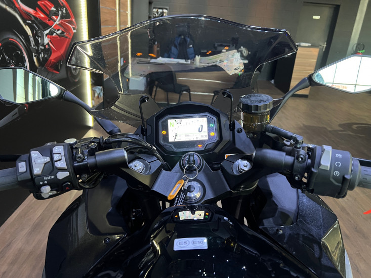 Kawasaki Ninja 1000 SX - HAUCONCOURT