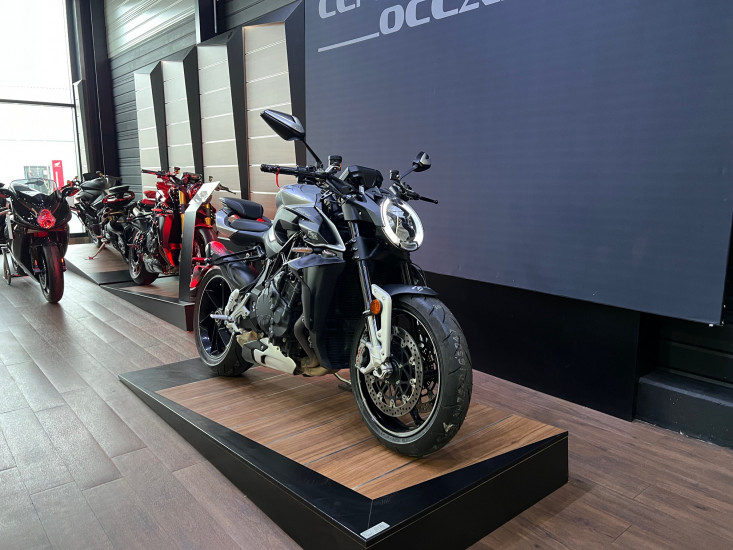 MV AGUSTA Brutale 1000 RS LOA 37 mois, 353€/mois (1er loyer 2500€) - HAUCONCOURT