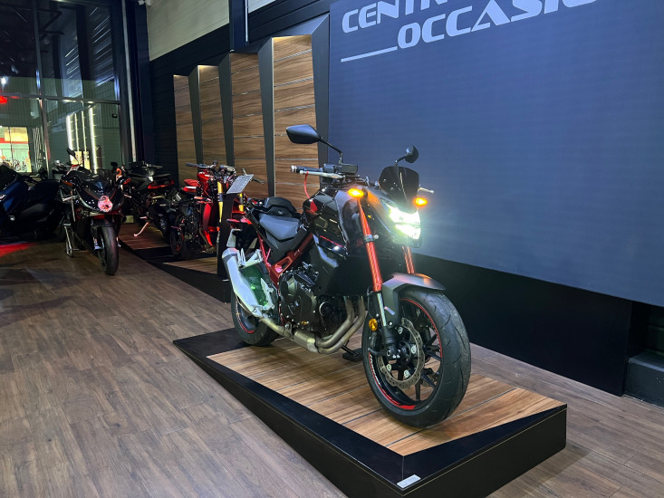 HONDA CB 750 Hornet CB750 A2 - HAUCONCOURT