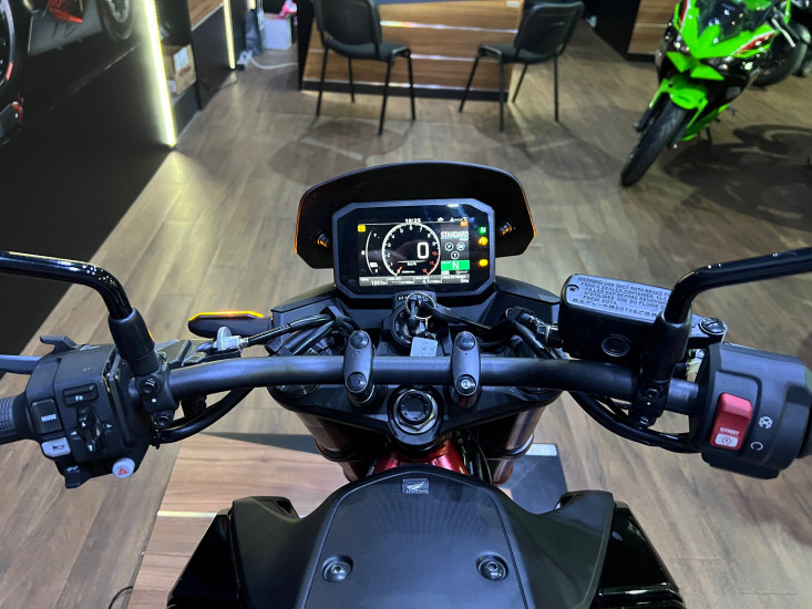 HONDA CB 750 Hornet CB750 A2 - HAUCONCOURT