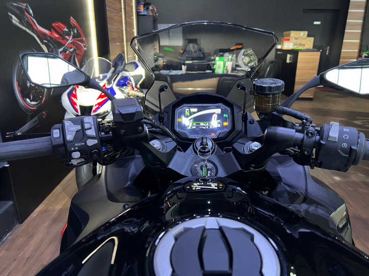 Kawasaki Ninja 1100 SX SE - HAUCONCOURT