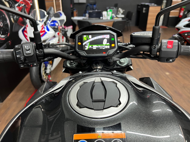 Kawasaki Z900 Z 900 E - HAUCONCOURT