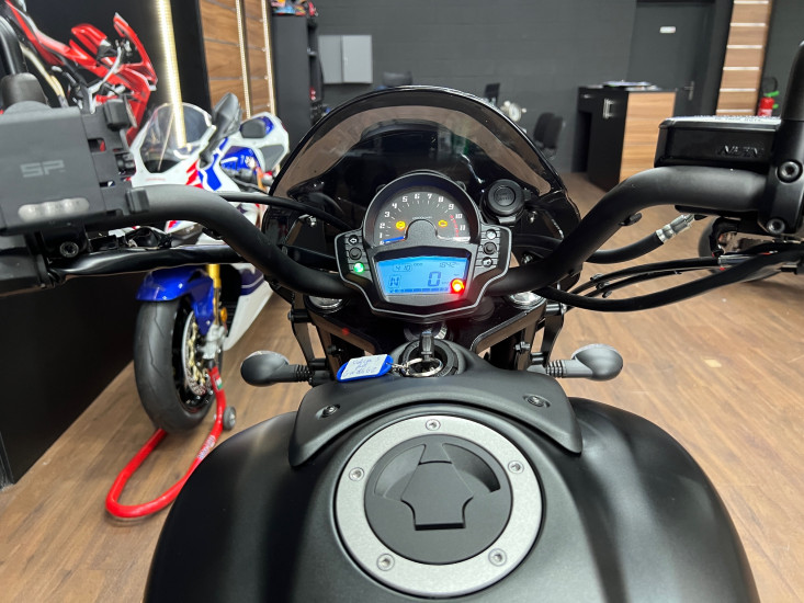 Kawasaki Vulcan 650 S - HAUCONCOURT