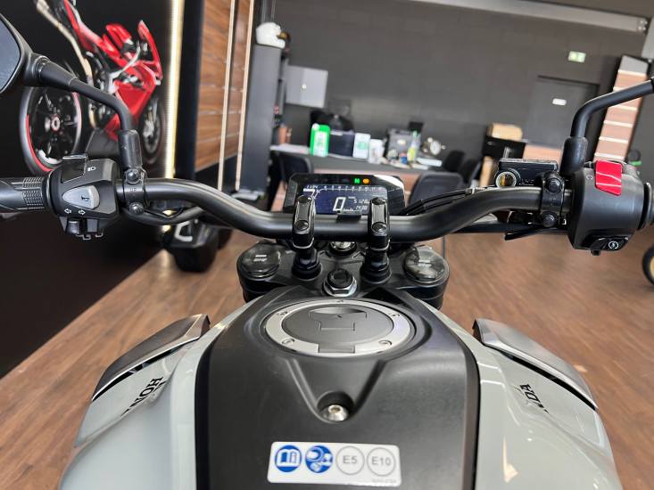 HONDA CB125R CB125 R CB 125 - HAUCONCOURT