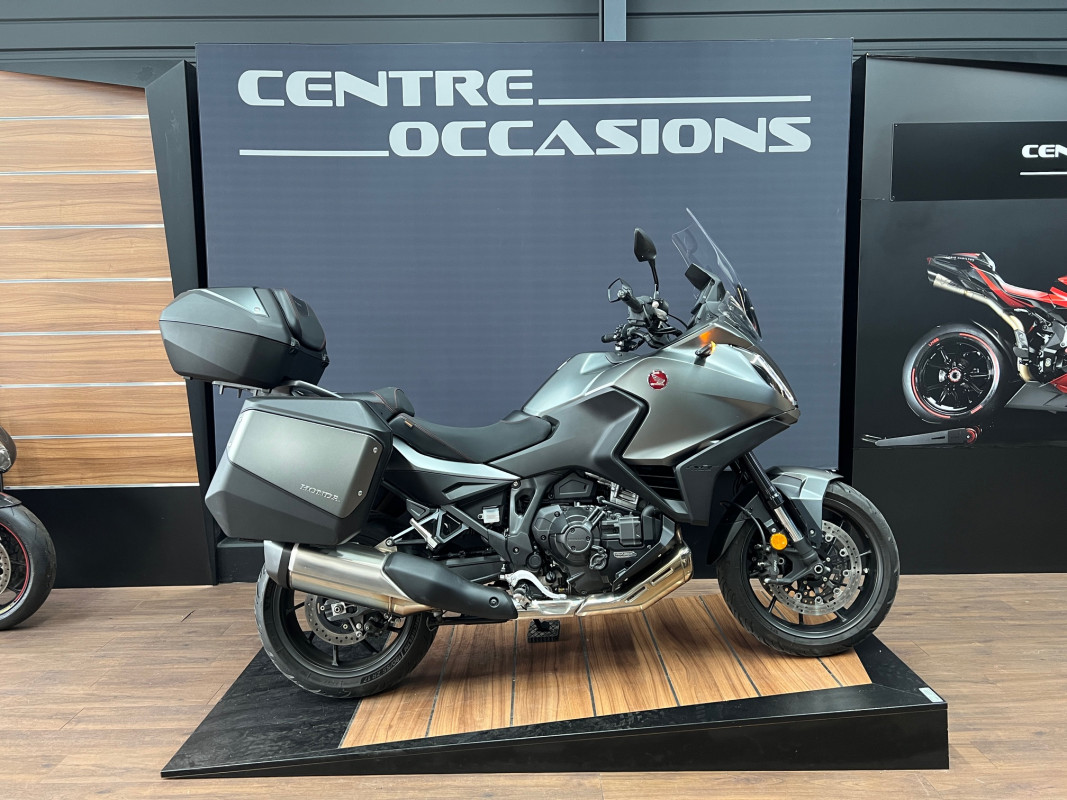 Honda Hornet 750 Noire VIRAGE 78  LOUVECIENNES 