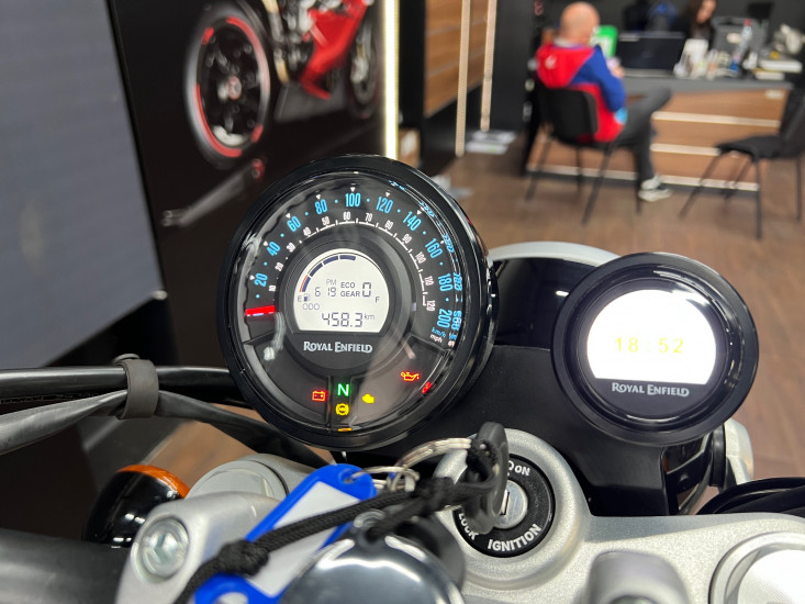 Royal Enfield Super Meteor 650 A2 - HAUCONCOURT