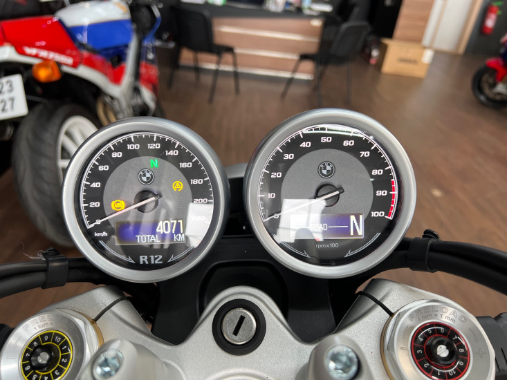 BMW R12 R 12 Nine T - HAUCONCOURT