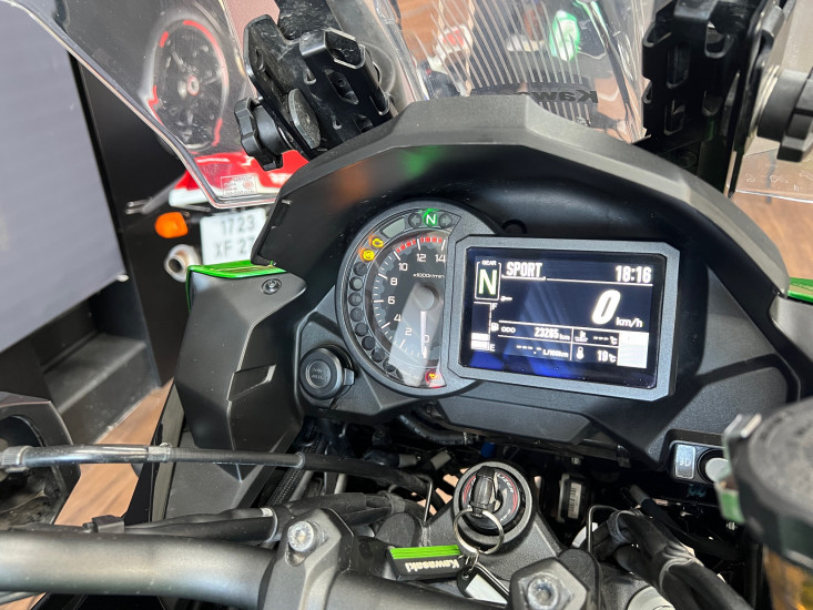 Kawasaki Versys 1000 S Grand Tourer - HAUCONCOURT