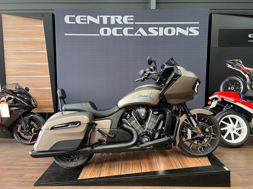 INDIAN Challenger Dark Horse 1768cc ACTION MOTO  HAUCONCOURT 